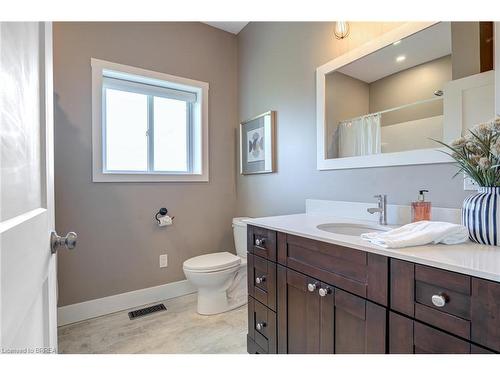 180 Royal Oak Road, Cambridge, ON - Indoor Photo Showing Bathroom