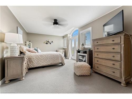 8 Lorne Card Drive, Paris, ON - Indoor Photo Showing Bedroom