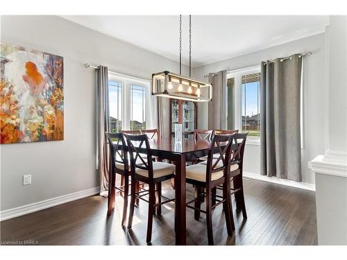 8 Lorne Card Drive, Paris, ON - Indoor Photo Showing Dining Room