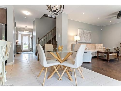 8 Lorne Card Drive, Paris, ON - Indoor Photo Showing Dining Room