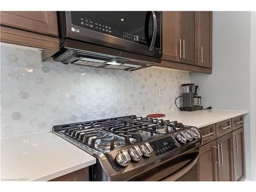 8 Lorne Card Drive, Paris, ON - Indoor Photo Showing Kitchen