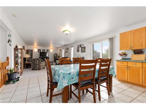 116 Terrace Hill Street, Brantford, ON - Indoor Photo Showing Dining Room