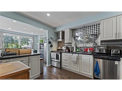 26 Westbrier Knoll, Brantford, ON - Indoor Photo Showing Kitchen With Stainless Steel Kitchen