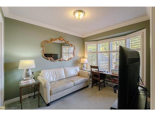 40 Hardy Road, Brantford, ON - Indoor Photo Showing Living Room