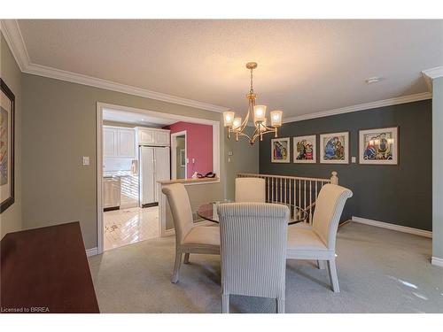 40 Hardy Road, Brantford, ON - Indoor Photo Showing Dining Room