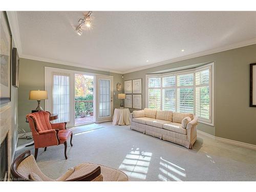 40 Hardy Road, Brantford, ON - Indoor Photo Showing Living Room With Fireplace