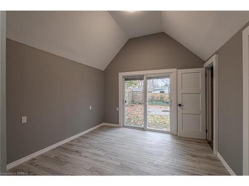 534 Mount Pleasant Road, Brantford, ON - Indoor Photo Showing Other Room