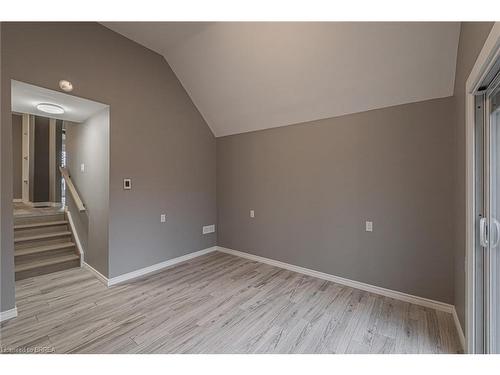 534 Mount Pleasant Road, Brantford, ON - Indoor Photo Showing Other Room