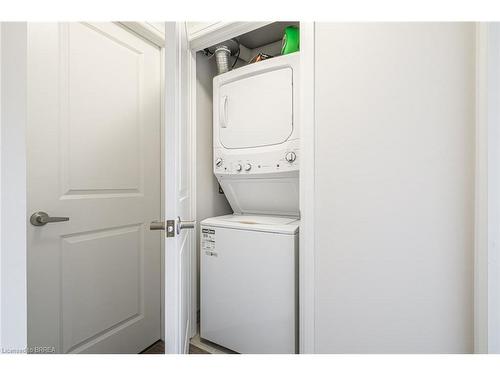 57-2 Willow Street, Paris, ON - Indoor Photo Showing Laundry Room