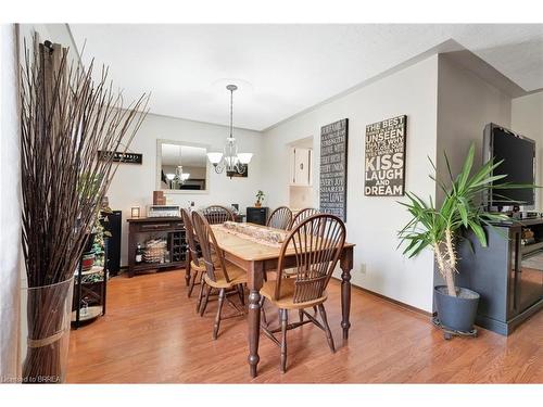 37 Miller Crescent, Simcoe, ON - Indoor Photo Showing Dining Room