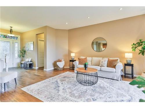 119A Duncombe Road, Waterford, ON - Indoor Photo Showing Living Room