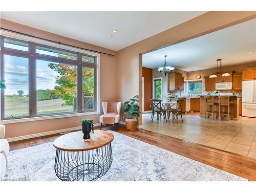 119A Duncombe Road, Waterford, ON - Indoor Photo Showing Living Room