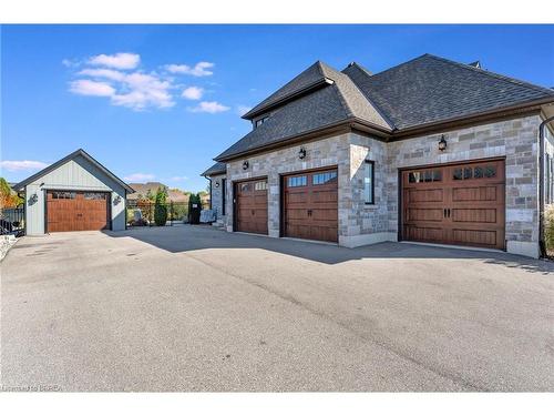 24 Tedley Boulevard, Brantford, ON - Outdoor