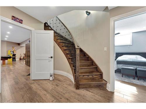 24 Tedley Boulevard, Brantford, ON - Indoor Photo Showing Other Room