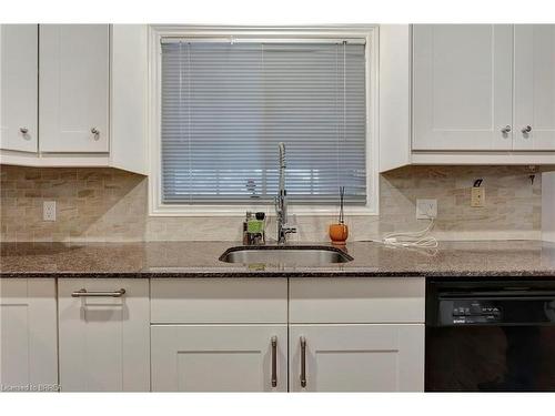 26-570 West Street, Brantford, ON - Indoor Photo Showing Kitchen