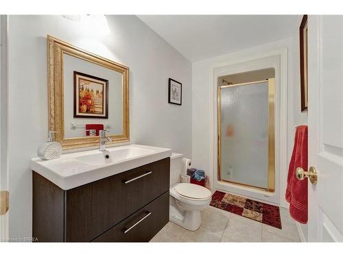 26-570 West Street, Brantford, ON - Indoor Photo Showing Bathroom