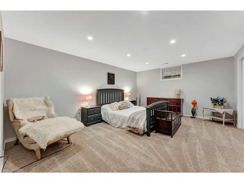 26-570 West Street, Brantford, ON - Indoor Photo Showing Bedroom