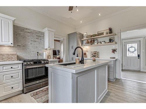 251 Upper Queen Street, Thames Centre, ON - Indoor Photo Showing Kitchen With Upgraded Kitchen