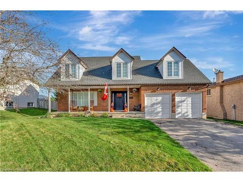 28 Austin Crescent, St. George, ON - Outdoor With Deck Patio Veranda With Facade