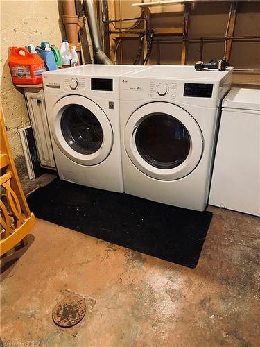 245 Grove Street, Simcoe, ON - Indoor Photo Showing Laundry Room