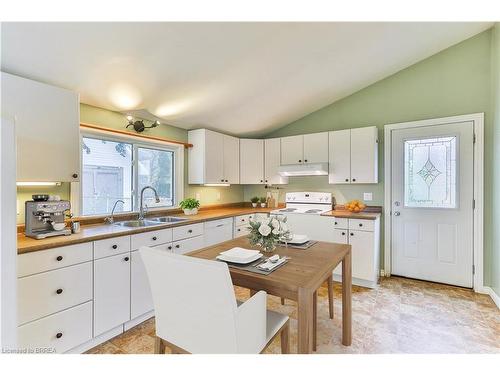 275 Grand River Avenue, Brantford, ON - Indoor Photo Showing Kitchen With Double Sink