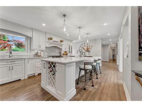 3976 Powerline Road W, Ancaster, ON - Indoor Photo Showing Kitchen With Upgraded Kitchen