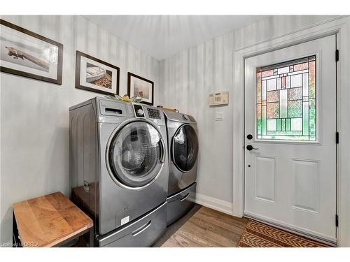 3976 Powerline Road W, Ancaster, ON - Indoor Photo Showing Laundry Room