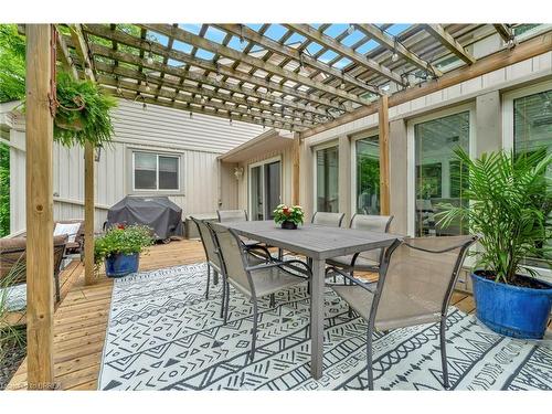 3976 Powerline Road W, Ancaster, ON - Outdoor With Deck Patio Veranda