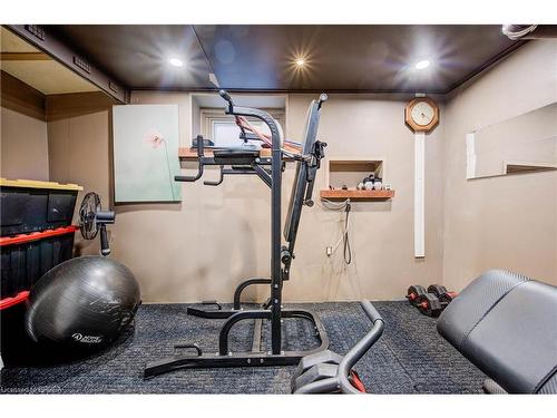 18 Bond Street, Brantford, ON - Indoor Photo Showing Gym Room