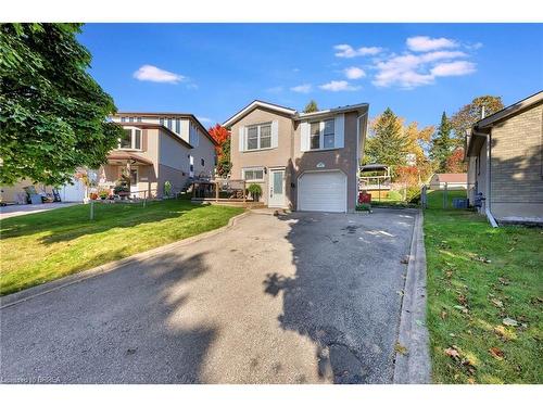 20 Farmington Place, Kitchener, ON - Outdoor