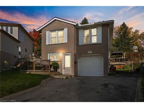 20 Farmington Place, Kitchener, ON - Outdoor