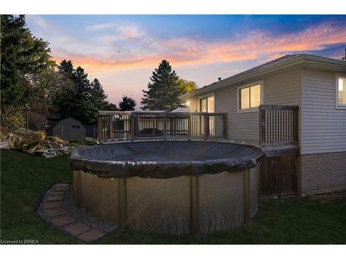 20 Farmington Place, Kitchener, ON - Outdoor With Above Ground Pool