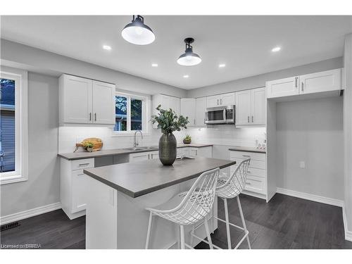 94 Sovereign Street W, Waterford, ON - Indoor Photo Showing Kitchen