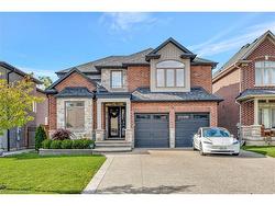 138 Kingsview Drive  Stoney Creek, ON L8J 3X5