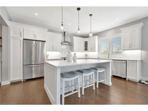 138 Kingsview Drive, Stoney Creek, ON - Indoor Photo Showing Kitchen With Stainless Steel Kitchen With Upgraded Kitchen