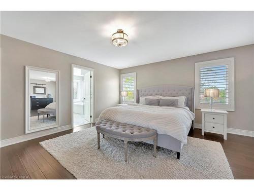 138 Kingsview Drive, Stoney Creek, ON - Indoor Photo Showing Bedroom