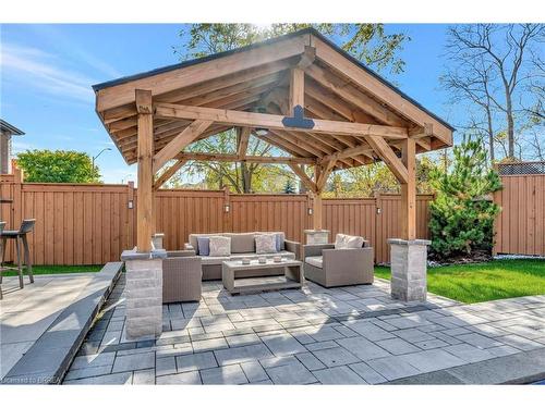 138 Kingsview Drive, Stoney Creek, ON - Outdoor With Deck Patio Veranda