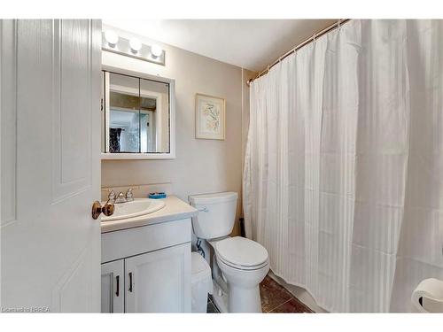 305-88 Tollgate Road, Brantford, ON - Indoor Photo Showing Bathroom