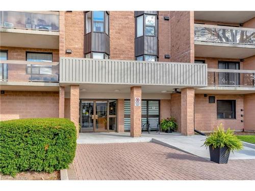 305-88 Tollgate Road, Brantford, ON - Outdoor With Balcony