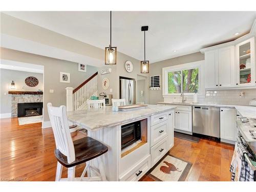 6 Lincoln Avenue, Brantford, ON - Indoor Photo Showing Kitchen With Stainless Steel Kitchen With Upgraded Kitchen