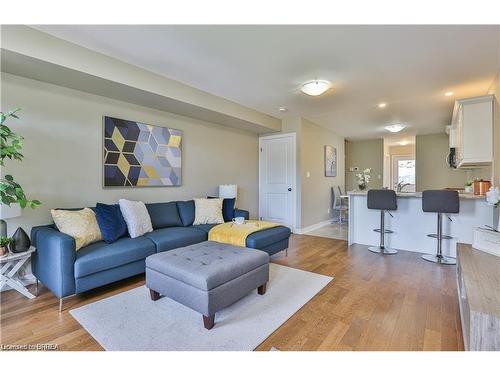 28A Grandview Street, Brantford, ON - Indoor Photo Showing Living Room