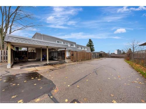 63-14 Williamsburg Road, Kitchener, ON - Outdoor With Deck Patio Veranda