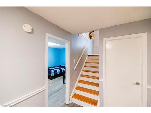 7 Fieldgate Drive, Brantford, ON - Indoor Photo Showing Other Room