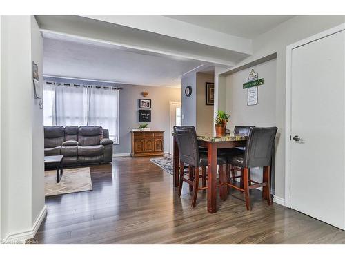 C-43 Metcalfe Crescent, Brantford, ON - Indoor Photo Showing Dining Room