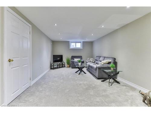 C-43 Metcalfe Crescent, Brantford, ON - Indoor