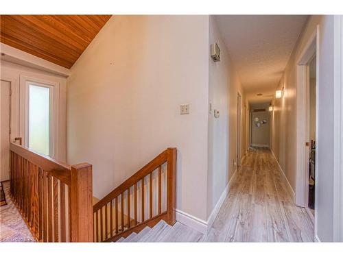 2 Meadowood Drive, St. George, ON - Indoor Photo Showing Other Room