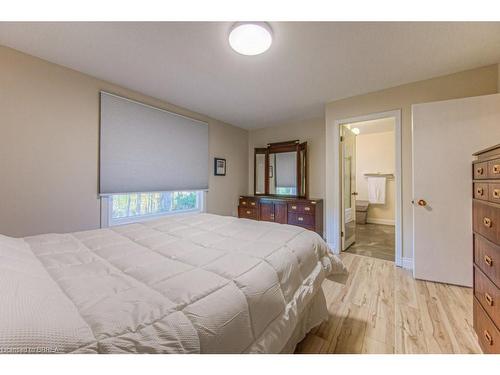 2 Meadowood Drive, St. George, ON - Indoor Photo Showing Bedroom