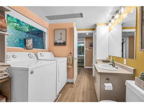 57 12Th Concession, Freelton, ON - Indoor Photo Showing Laundry Room