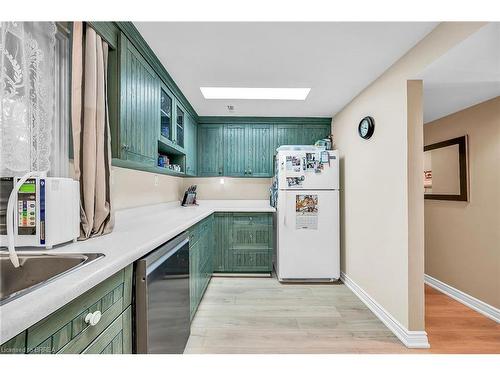 57 12Th Concession, Freelton, ON - Indoor Photo Showing Kitchen