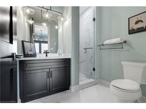 50 Grandville Circle, Paris, ON - Indoor Photo Showing Bathroom